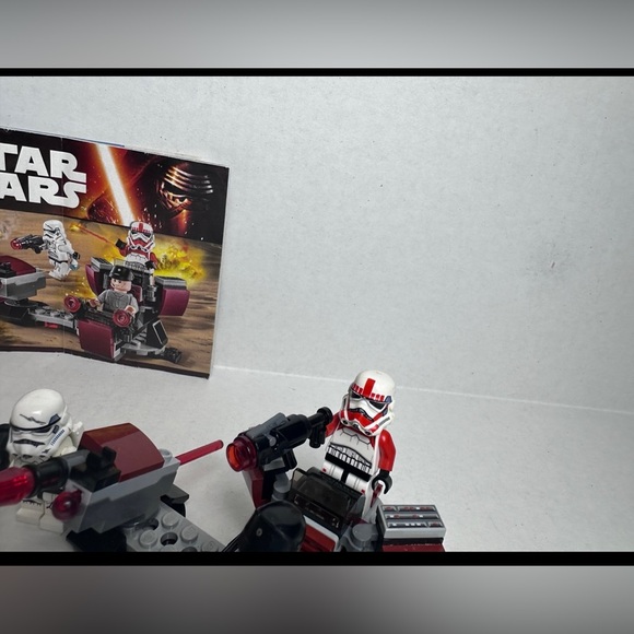 LEGO Star Wars Galactic Empire Battle Pack 75134 - Picture 4 of 6